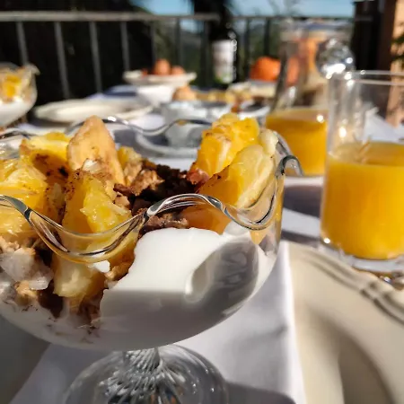 Bed & Breakfast Les Penyetes Boutique 3*