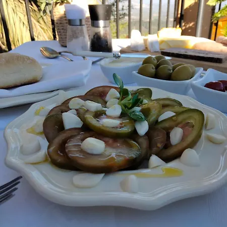 Les Penyetes Boutique 3* Campell