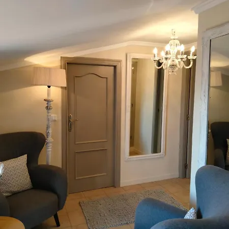 Bed and breakfast Les Penyetes Boutique