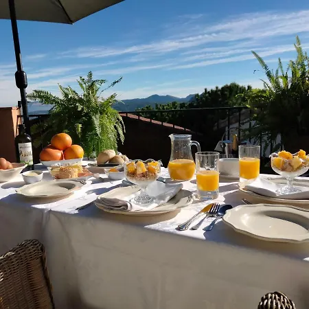 Bed and breakfast Les Penyetes Boutique Campell