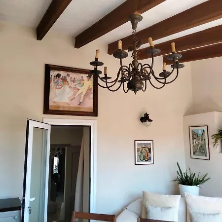 Les Penyetes Boutique Bed and breakfast