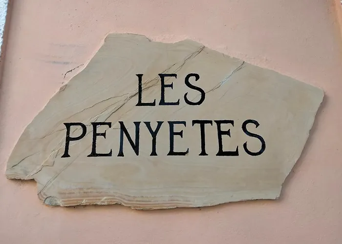 Les Penyetes Boutique Bed & Breakfast 3*