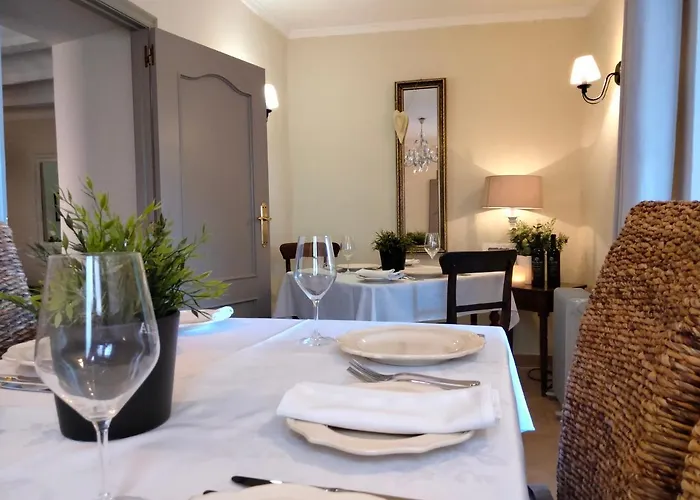 Les Penyetes Boutique Bed & Breakfast